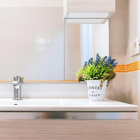Apartman Ichnos Loft 55 *